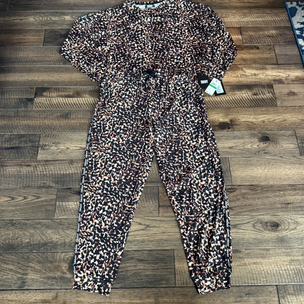 DKNY Womens Animal Print Lounge Set Top Joggers Brown Black Large NWT